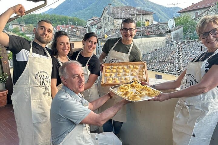 Pasta Cooking Class Truffle and Local Wine