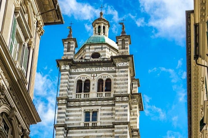 Explore Genova in 120 minutes with a Local