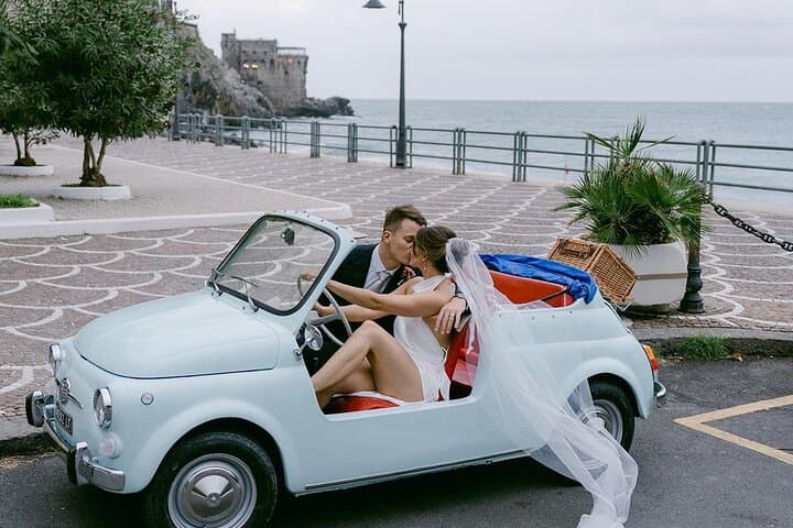 Amalfi Private Photo Tour on Board a Fiat 500 Vintage
