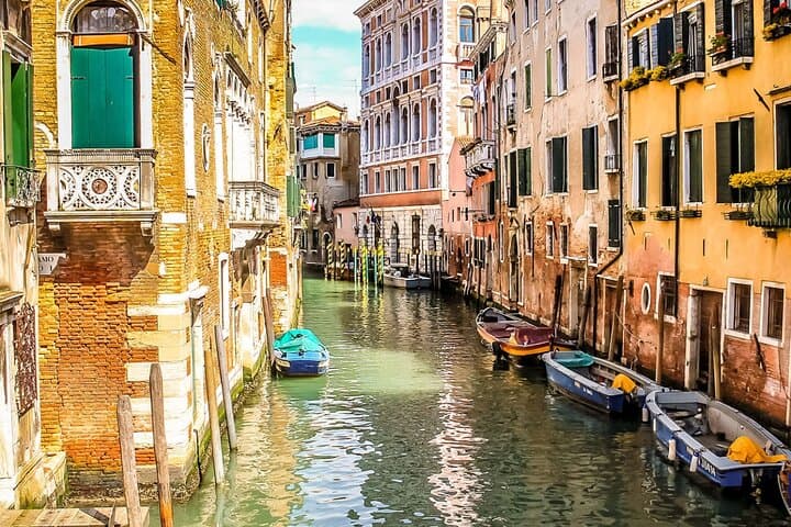 From Florence to Venice Private Tour Lunch Included