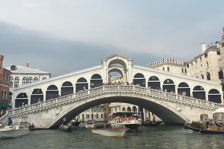 From Florence to Venice Private Tour Lunch Included
