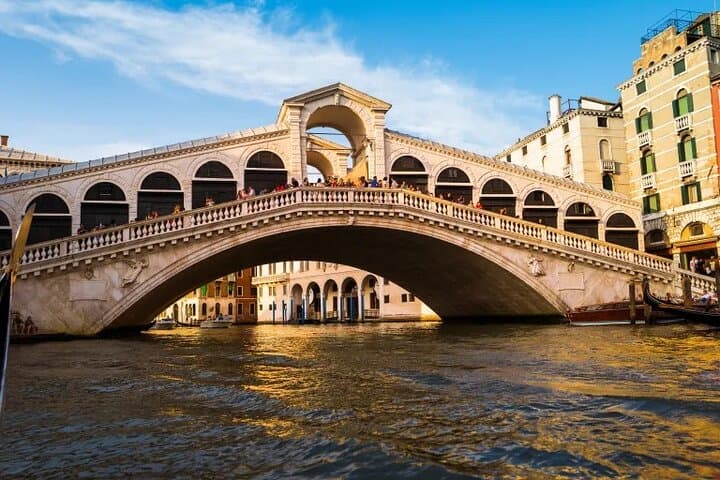 From Florence to Venice Private Tour Lunch Included