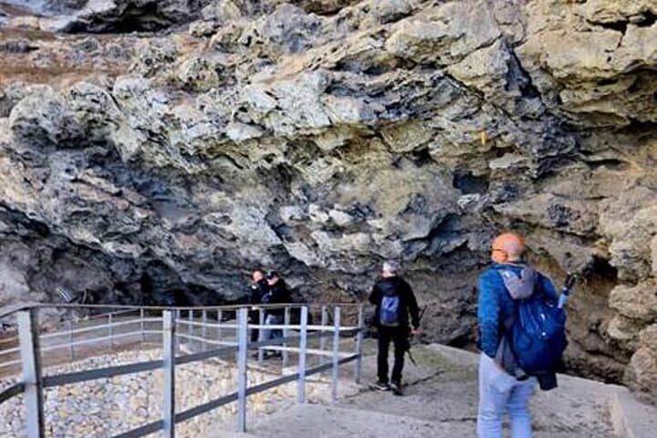 Shared Path of the Gods Tour