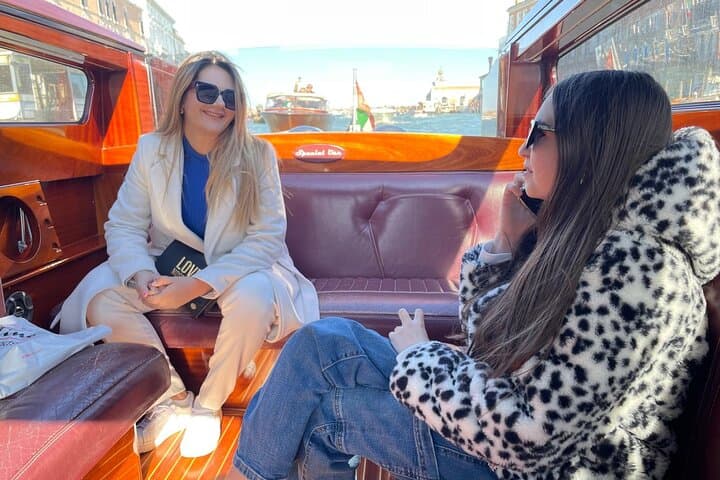 Venice Private Water Taxi from your Hotel to Santa Lucia Station