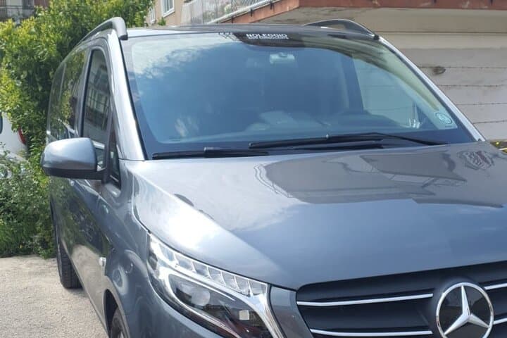 Private Transfer from Sorrento to Rome Airport or Vice Versa