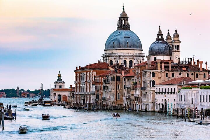 Full Day Private Venice and Verona Tour from Milan with Photos