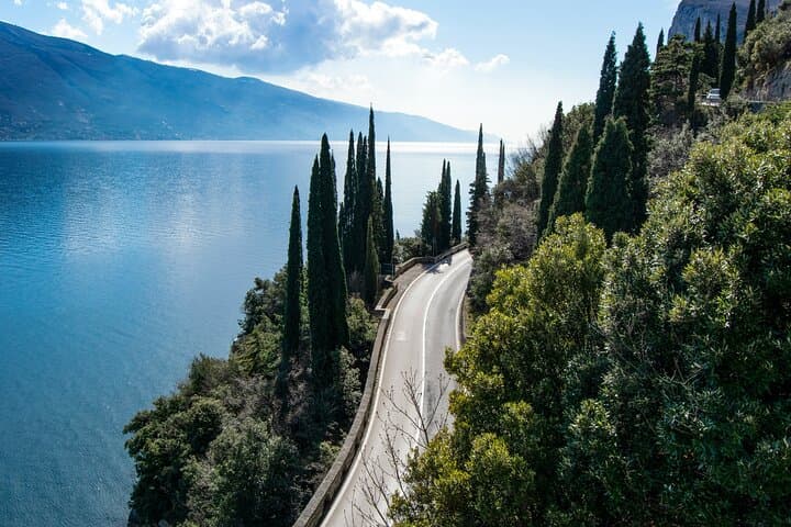 Private Tour of Verona and Lake Garda from Milan with Free Photos