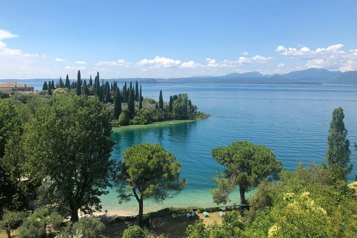 Private Tour of Verona and Lake Garda from Milan with Free Photos