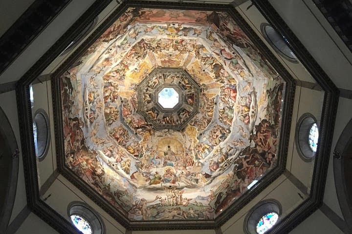 Duomo Cathedral Fast Track Tour & optional Brunelleschi's Dome