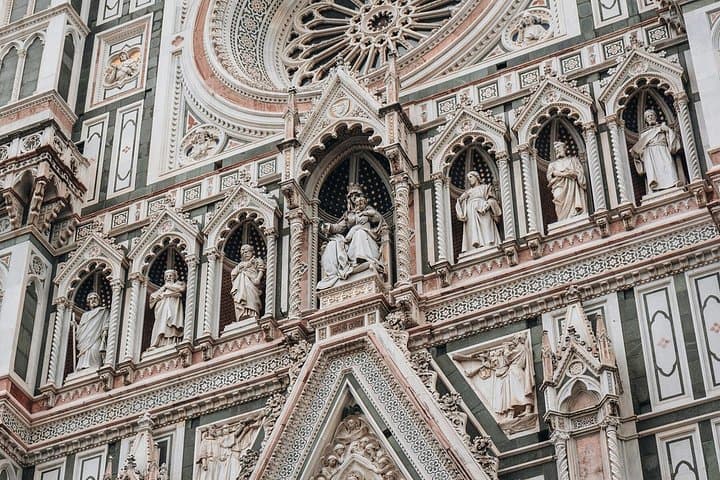 Duomo Cathedral Fast Track Tour & optional Brunelleschi's Dome