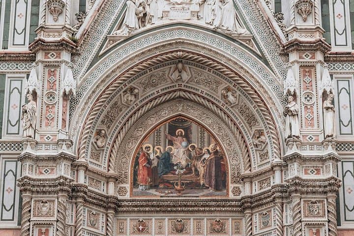 Duomo Cathedral Fast Track Tour & optional Brunelleschi's Dome