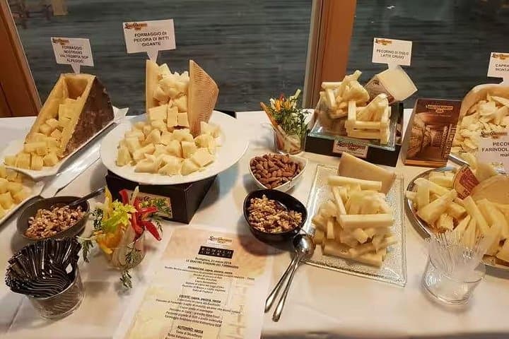 Cheese Experience: Tour & Tasting at Guffanti near Lake Maggiore