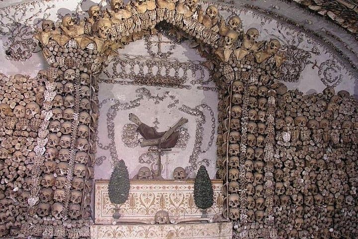 Rome: Capuchin Crypts and Museum Ticket and Tour