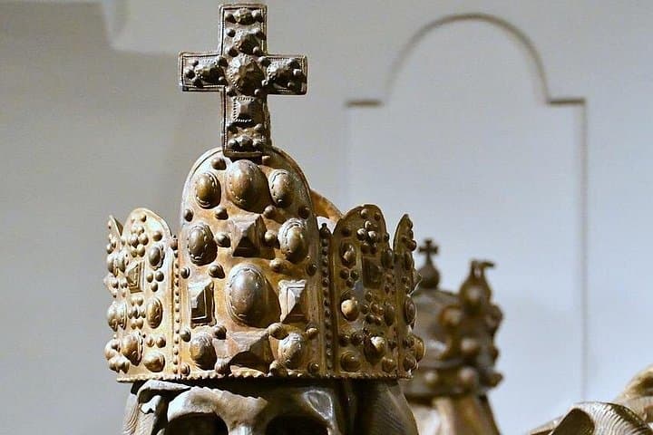 Rome: Capuchin Crypts and Museum Ticket and Tour