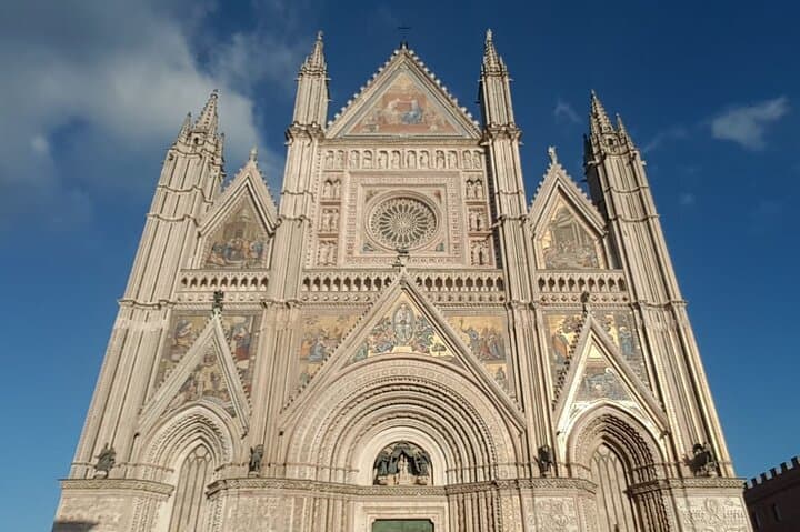 From Florence Assisi and Carlo Acutis and Orvieto Day Trip
