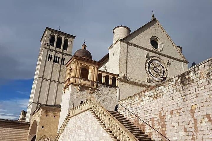 From Florence: Visit Assisi and Orvieto on a Day Tour
