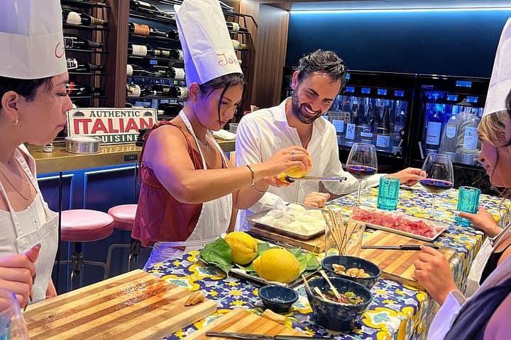 Nina's Sorrento Cooking Class: Enjoy Food, Music, and Free Wine