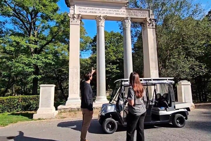 Rome Private Golf Cart with VR immersive experience