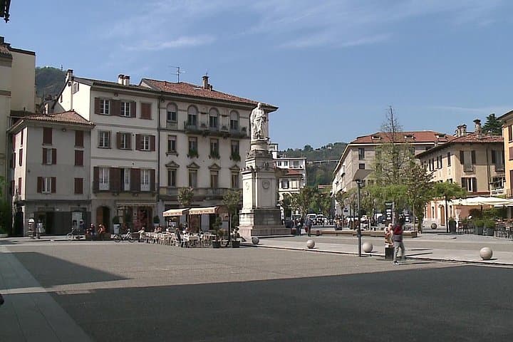 Como Guided City & Lake Boat Tour Top Landmarks and Scenic Views