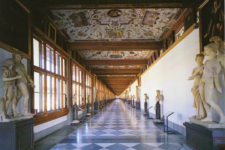 Florence’s Vasari Corridor & Uffizi Gallery Guided Tour