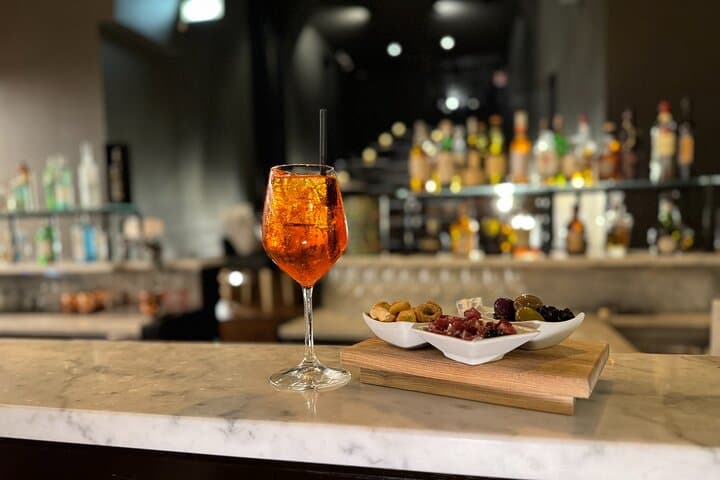 The tour starts with an aperitivo, obviously