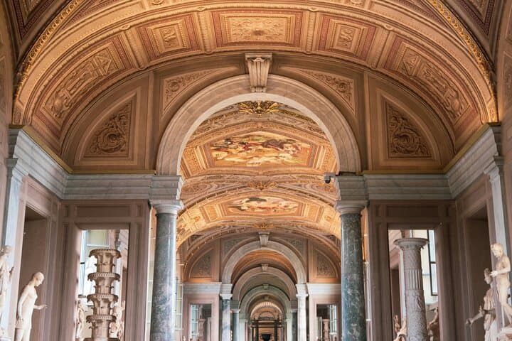Vatican Museum & Sistine Chapel Tour St’Peter Basilica - optional