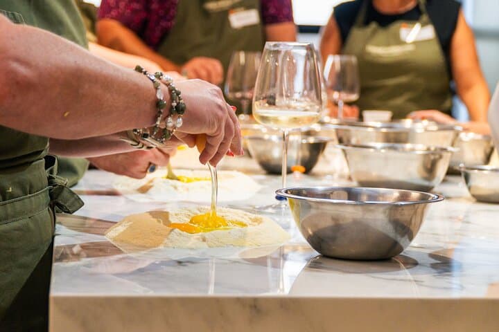 Authentic Roman Pasta & Tiramisu Experience with Italian Wine