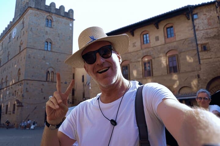 Volterra Interactive City Tour