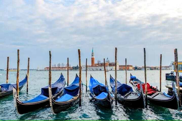 Venice Peggy Guggenheim Art Walking Tour