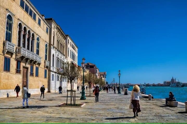 Venice Peggy Guggenheim Art Walking Tour