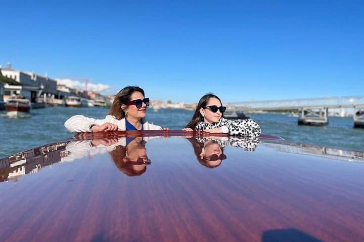 Venice: Marco Polo Airport Private Transfer to Hotel by Car& Boat