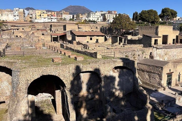 Early bird Herculaneum Tour Beat the Heat