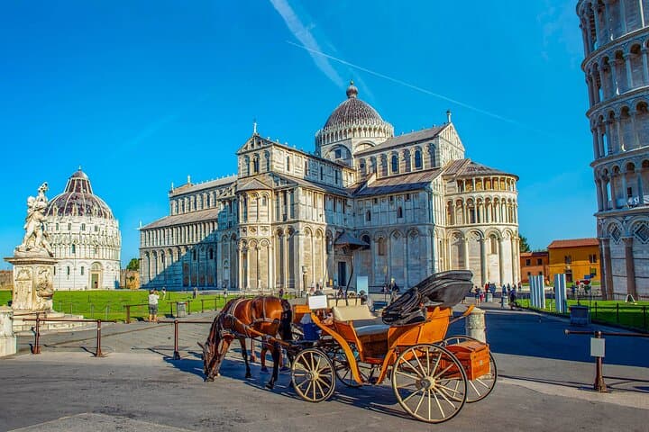 Pisa Tuscany Walking Tour with Audioguide on Your Smartphone