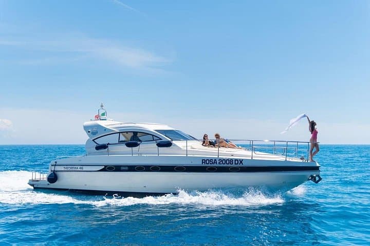 Conam Yacht