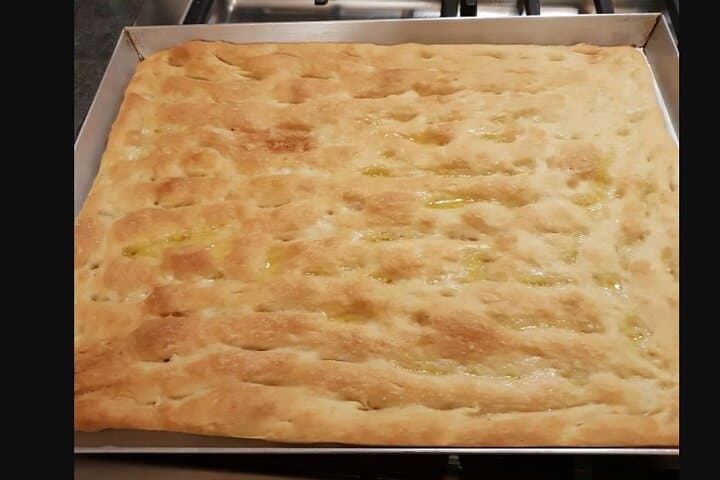 Focaccia Masterclass in La Spezia: Cook, Taste & Savor