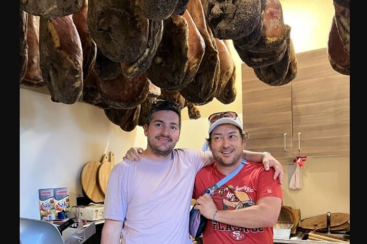 Farm Tour & Authentic Tuscan Lunch in Montepulciano