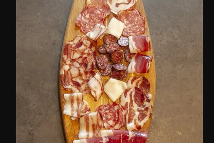 Farm Tour & Authentic Tuscan Lunch in Montepulciano