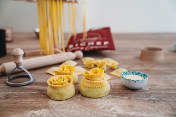 Florence Pasta, Sauces & Tiramisu Class: Small Group Experience