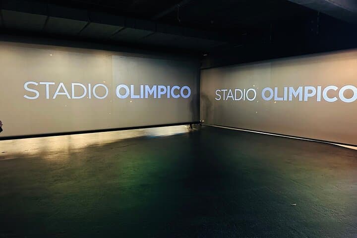 Stadium Express Tour + Assistant