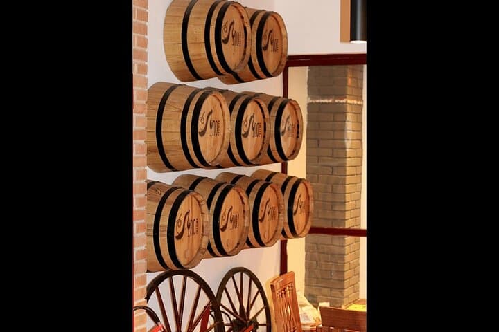 Florence Wine Tasting Experience with Three Types of Tuscan Wine
