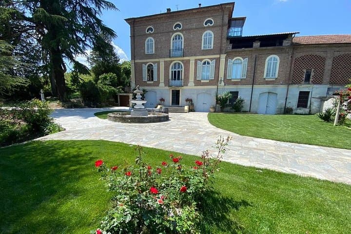 Taste Langhe: Aperitivo in a 19th-Century Villa