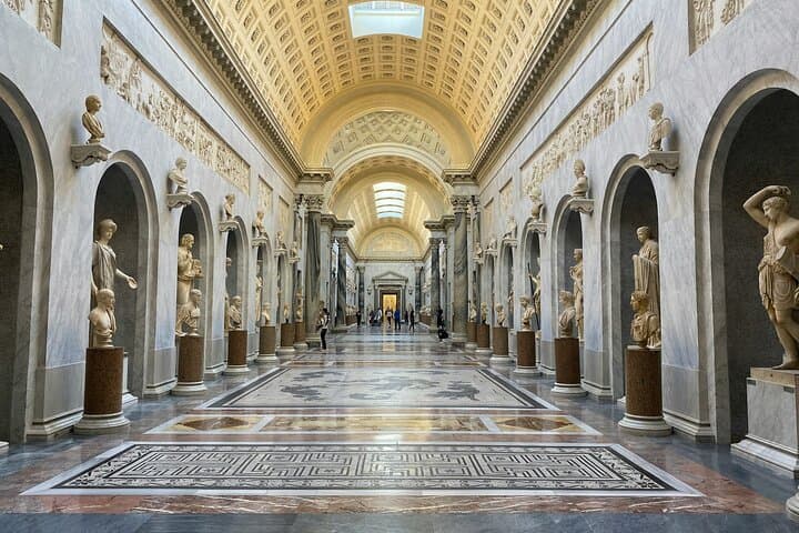 Skip the Line : Ticket to the Vatican Museum & sistine chapel,
