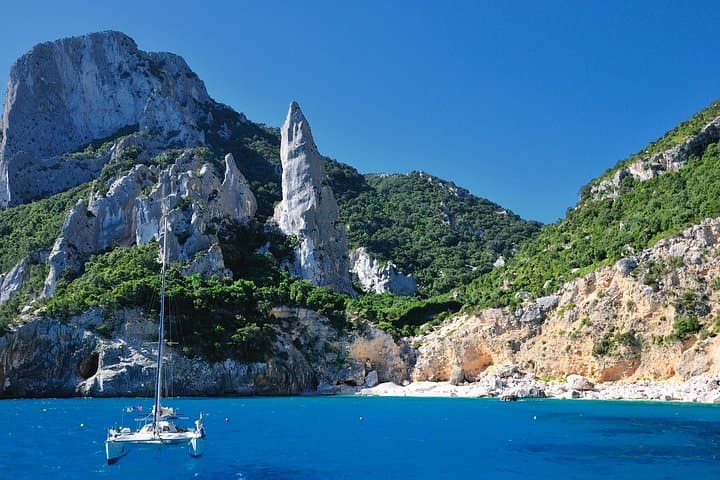 Baunei Coast Boat Tour from Arbatax – Small Group & Swim in Caves