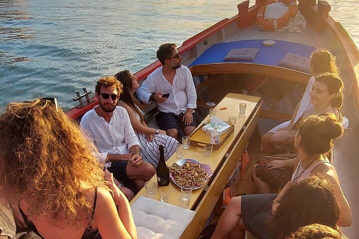 Venice: Relaxing Sunset Ride aboard old fishing boat