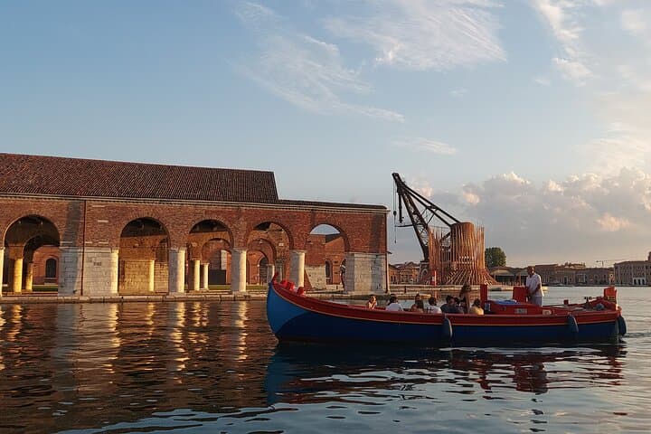 Venice: Relaxing Sunset Ride aboard old fishing boat