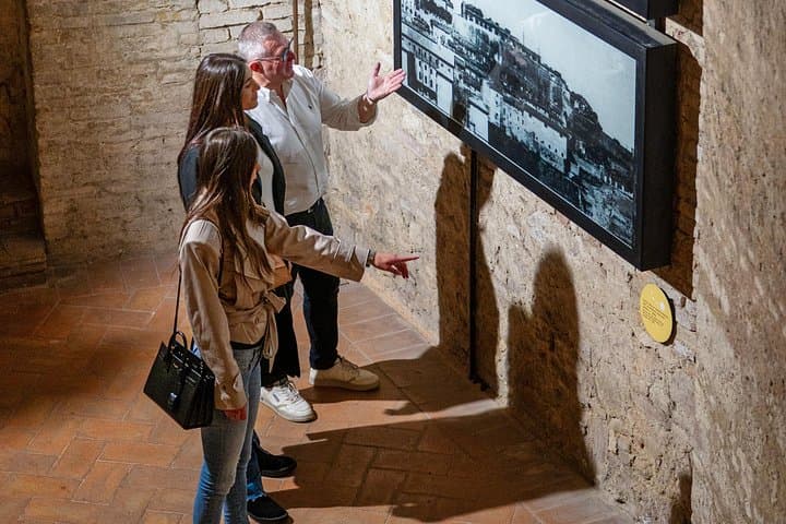 Perugia Private Tour and Small Tasting