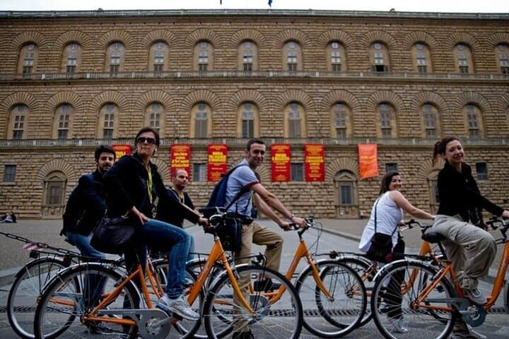 Florence Audio Guided Bike Tour with Live Guide