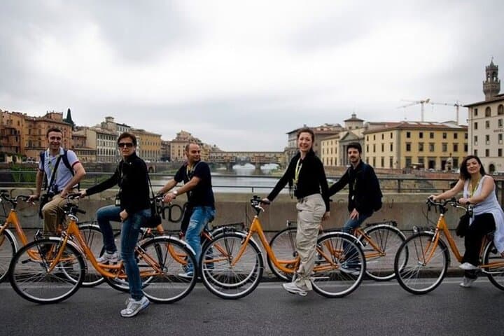 Florence Audio Guided Bike Tour with Live Guide
