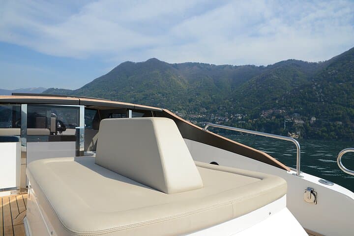 Full Day Private Limousine Boat Tour max 11 guests