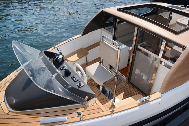 Full Day Private Limousine Boat Tour max 11 guests